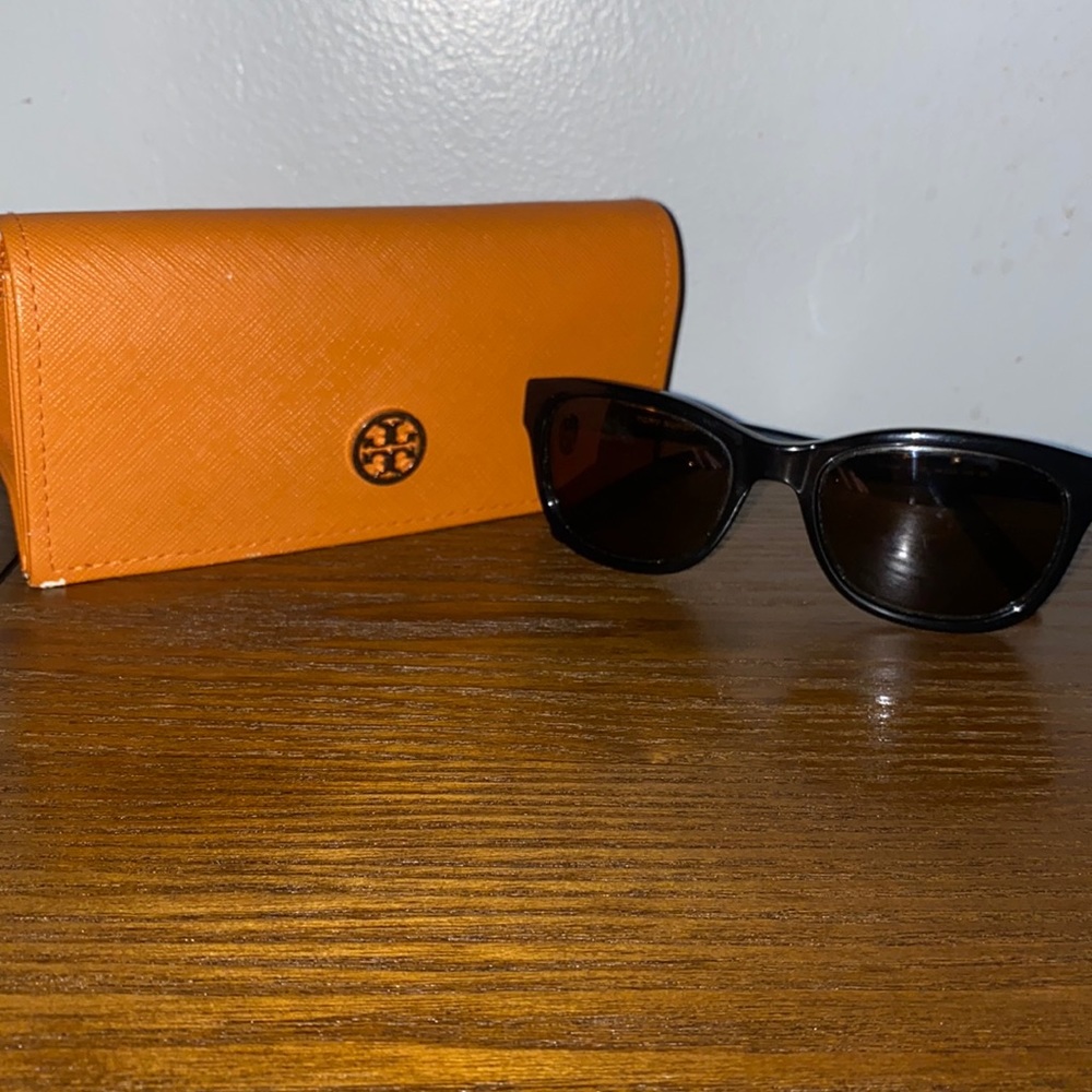 Tory Burch sunglasses with case